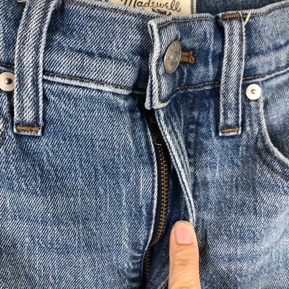 Madewell The Perfect Vintage Jean With Raw Hem Ripped Knee 25 - Picture 3 of 11
